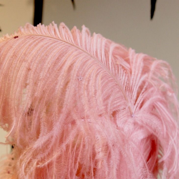  - piers-atkinson-ostrich-feathers-pink-hat-millinery-stars-srquins