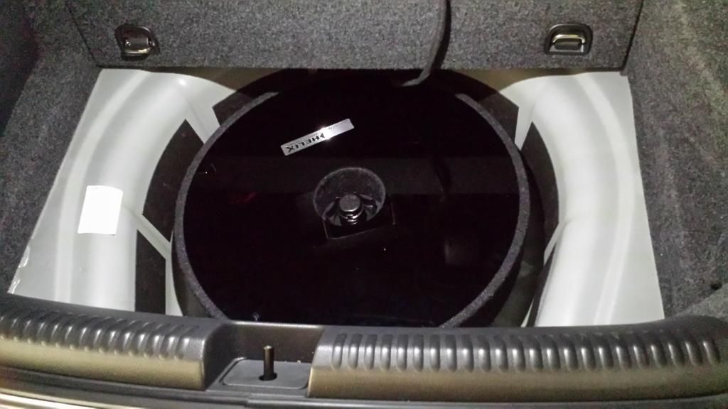 Volkswagen introduces Spare Tire Mount Subwoofer!!