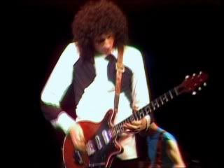 PDVD 006 62 - Queen - Queen on Fire: Live at the Bowl (2004) [1 DVD9 + 1 DVD5] [PAL] [VH]