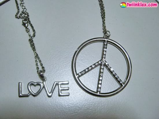 Love and Peace necklaces - twiinklex.com