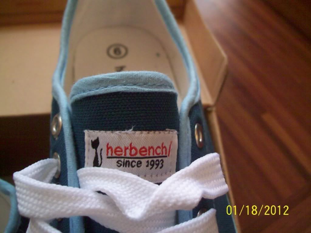 Herbench Shoes