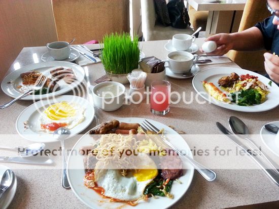 batam hotel breakfast